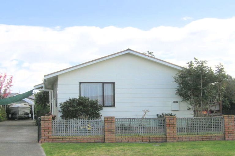 Photo of property in 6 Inverell Place, Mount Maunganui, 3116