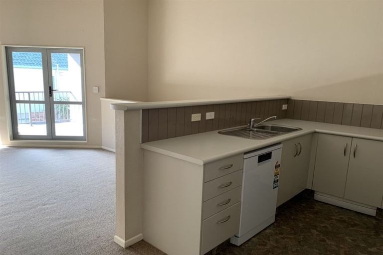 Photo of property in 3/45 Tawa Street, Mount Maunganui, 3116