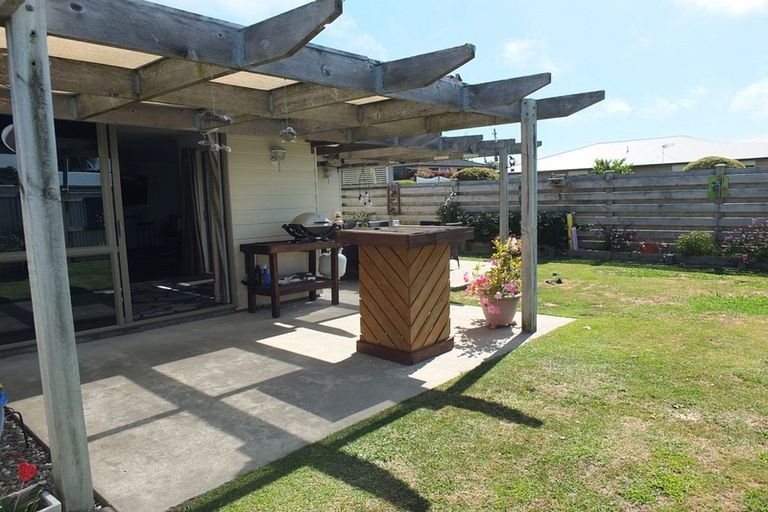 Photo of property in 10 Seabury Avenue, Foxton Beach, Foxton, 4815