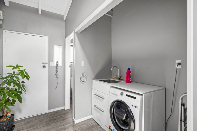 Photo of property in 9 Meyer Street, Alexandra, 9320