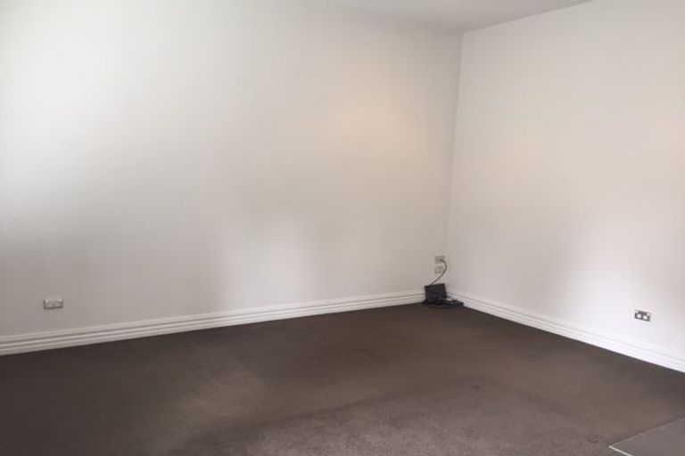 Photo of property in 8 England Street, Phillipstown, Christchurch, 8011