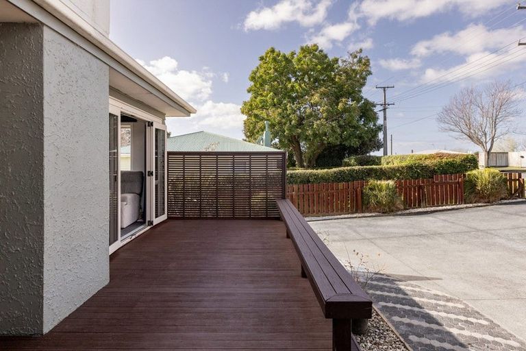 Photo of property in 15 Dunlop Road, Te Puke, 3119