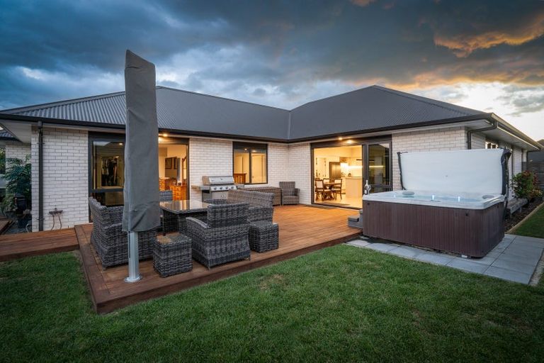 Photo of property in 13 Webber Street, Cambridge, 3434