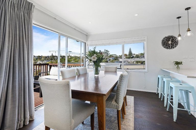 Photo of property in 57 Maxwelton Drive, Mairangi Bay, Auckland, 0630