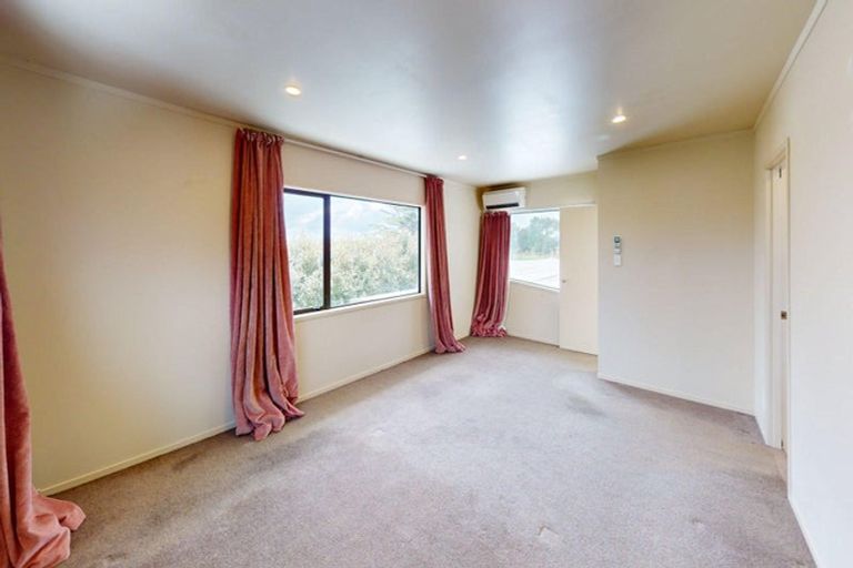 Photo of property in 16 Dittmer Drive, Awapuni, Palmerston North, 4412