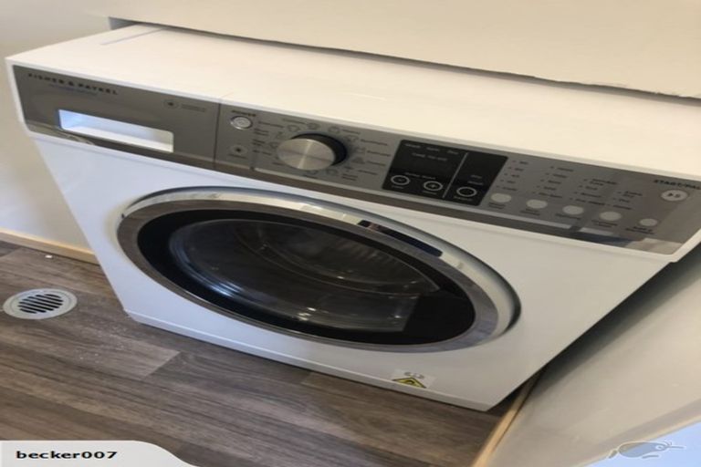 Photo of property in 4 Walter Street, Mangere East, Auckland, 2024