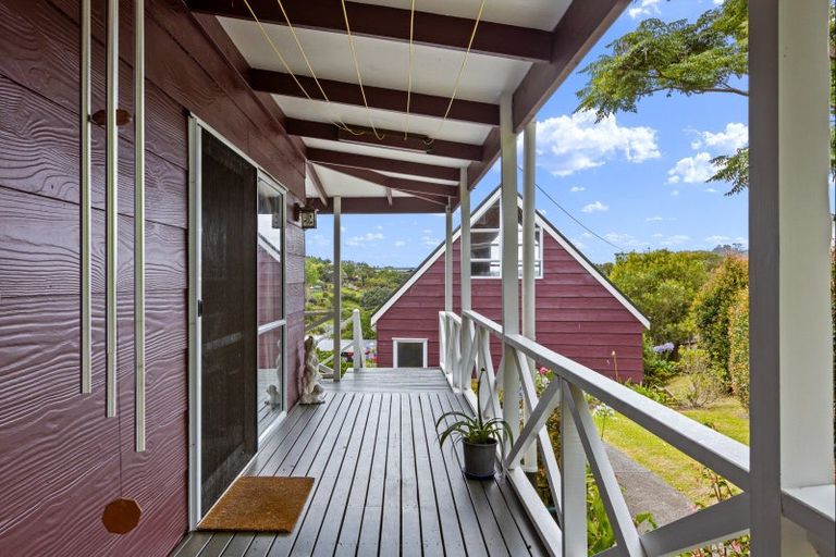 Photo of property in 83 Stillwater Crescent, Stillwater, Silverdale, 0993