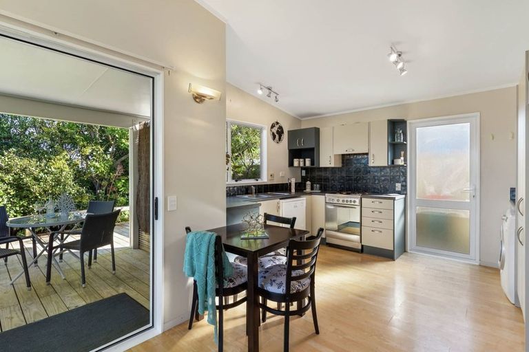Photo of property in 11 Karaka Road, Beachlands, Auckland, 2018