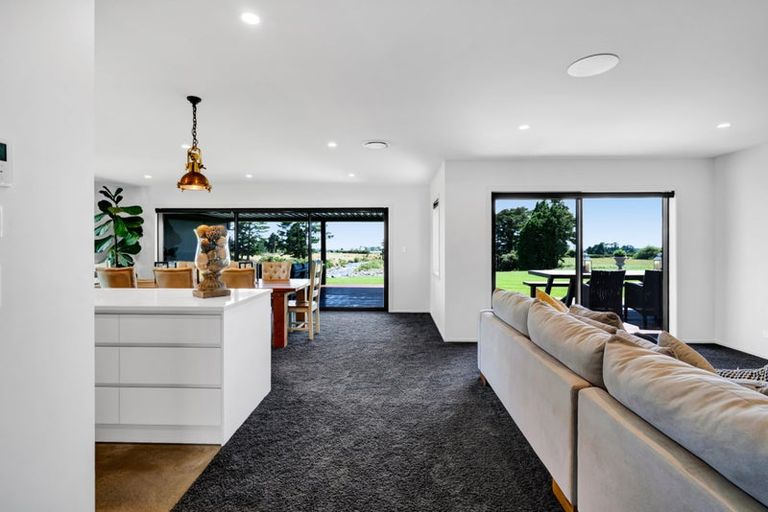 Photo of property in 90 Peters Road, Kaimiro, 4371