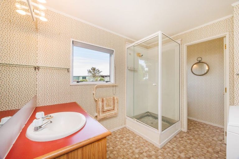 Photo of property in 44 Arnott Street, Maewa, Feilding, 4702