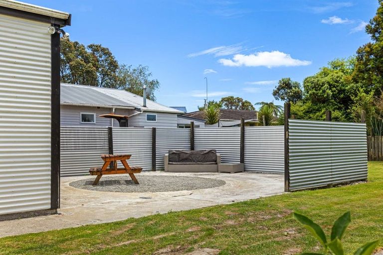 Photo of property in 55 Wakefield Street, Westport, 7825