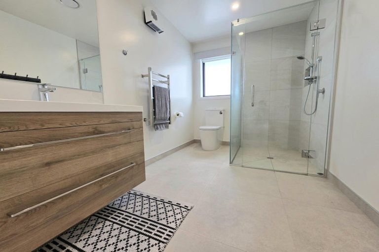 Photo of property in 13 Royal Oak Crescent, Holmes Hill, Oamaru, 9401