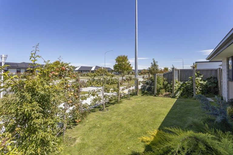 Photo of property in 18 Antill Street, Woodend, 7610