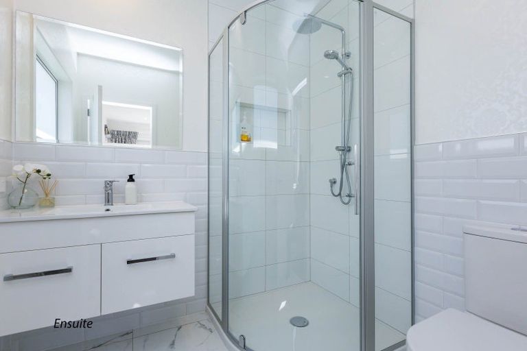 Photo of property in 9 Don Griffin Grove, Trentham, Upper Hutt, 5018