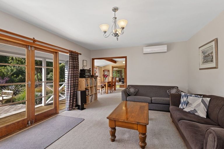 Photo of property in 21 Mcsaveneys Road, Marshland, Christchurch, 8051