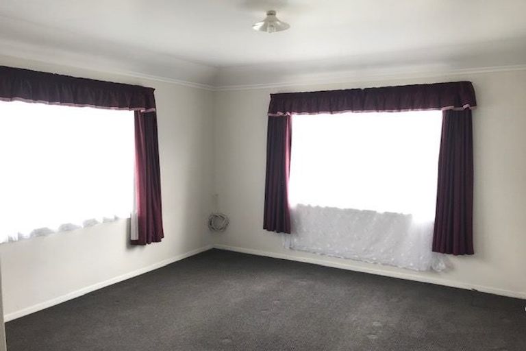 Photo of property in 3 Cressy Street, Waterloo, Lower Hutt, 5011