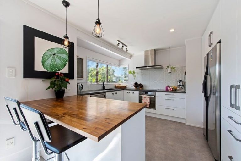 Photo of property in 46a Oceanbeach Road, Mount Maunganui, 3116
