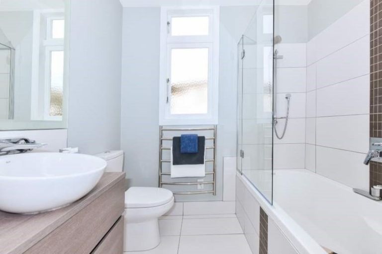 Photo of property in 29 Mcclintock Road, Massey, Auckland, 0614