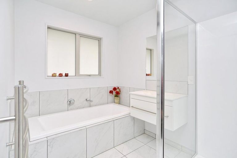 Photo of property in 25a Epsom Drive, Rangiora, 7400