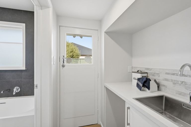 Photo of property in 28 Jocelyn Street, Casebrook, Christchurch, 8051