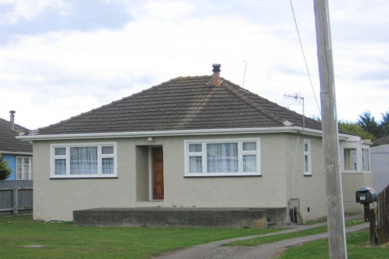 Photo of property in 52 Cook Street, Foxton, 4814