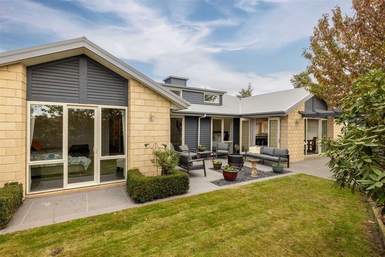Photo of property in 36 Mcmahon Drive, Aidanfield, Christchurch, 8025
