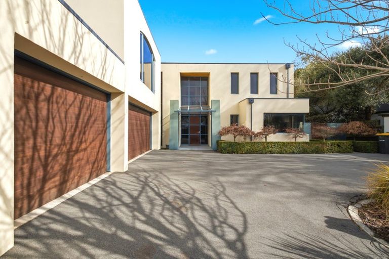 Photo of property in 2 Renoir Lane, Ilam, Christchurch, 8041