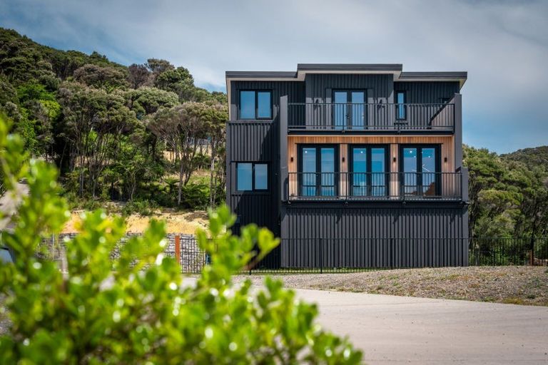 Photo of property in 4 Osler Avenue, Paihia, 0204