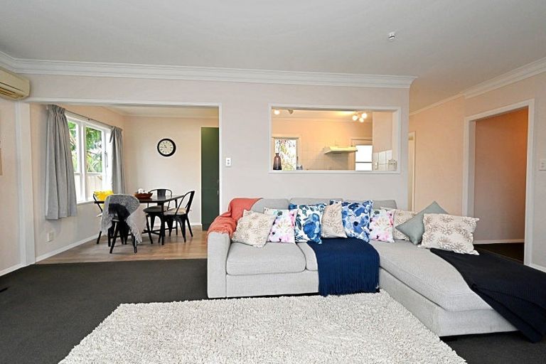 Photo of property in 24a Holyrood Street, Taradale, Napier, 4112
