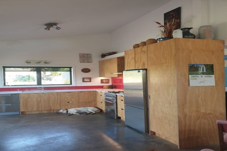 Photo of property in 747 Three Mile Bush Road, Ruatangata West, Kamo, 0185