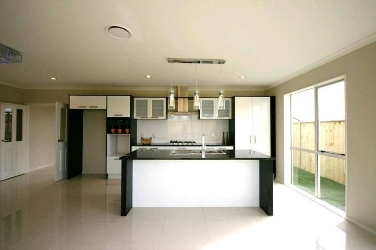 Photo of property in 11 Dromoland Drive, Flat Bush, Auckland, 2019