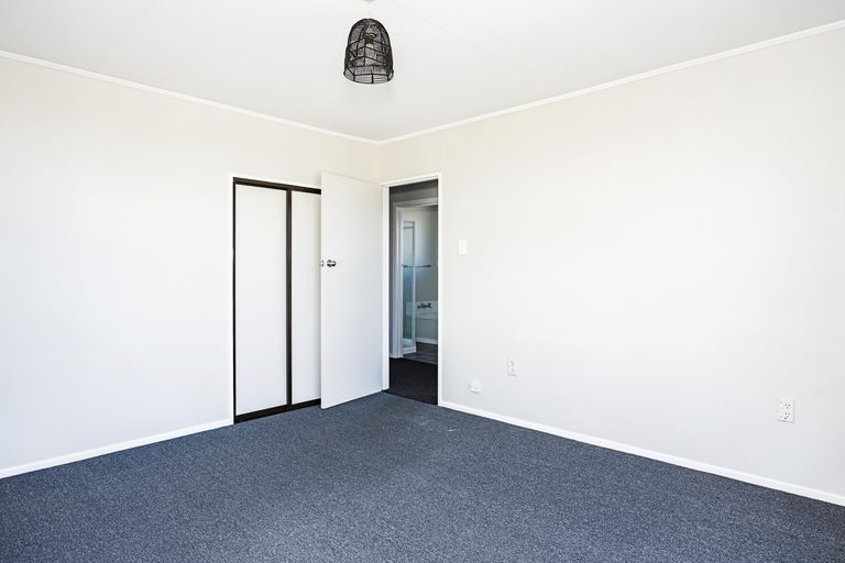 Photo of property in 9 Perth Street, South Hill, Oamaru, 9400
