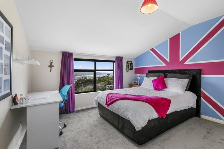 Photo of property in 5 Avonlea Grove, Belmont, Lower Hutt, 5010