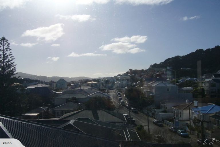 Photo of property in 46 Porritt Avenue, Mount Victoria, Wellington, 6011