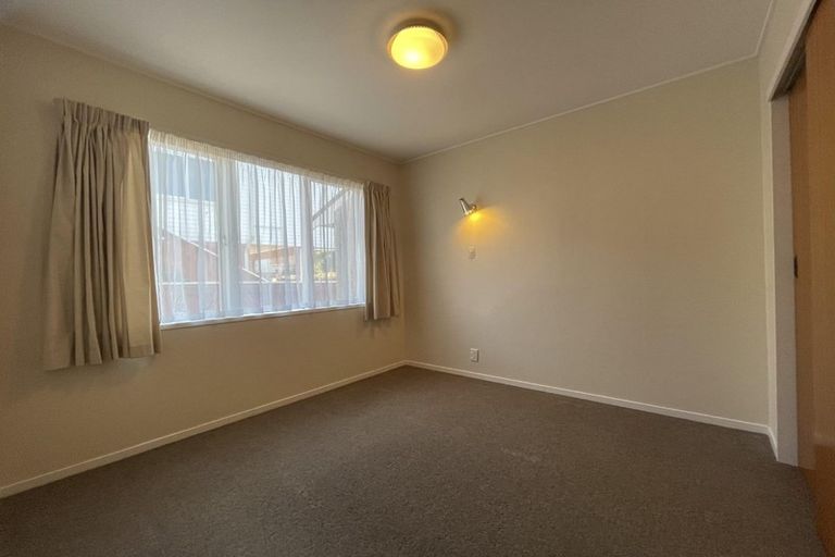 Photo of property in 11a Cook Street, Karori, Wellington, 6012