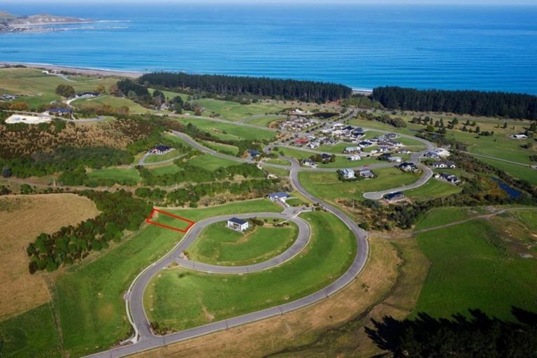 Photo of property in 13 Knowles Crescent, Kaikoura Flat, Kaikoura, 7371