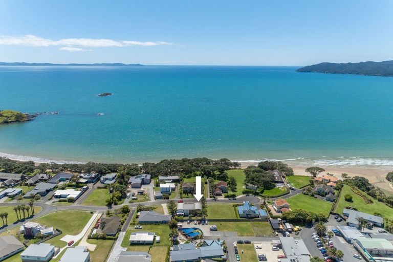 Photo of property in 23a Bayside Drive, Coopers Beach, 0420