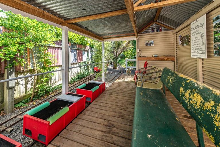 Photo of property in 133 Cornfoot Street, Castlecliff, Wanganui, 4501