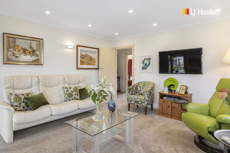 Photo of property in 40 Oakland Street, Andersons Bay, Dunedin, 9013