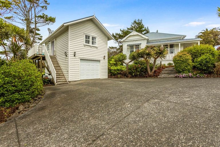 Photo of property in 376 Oaia Road, Muriwai, Waimauku, 0881