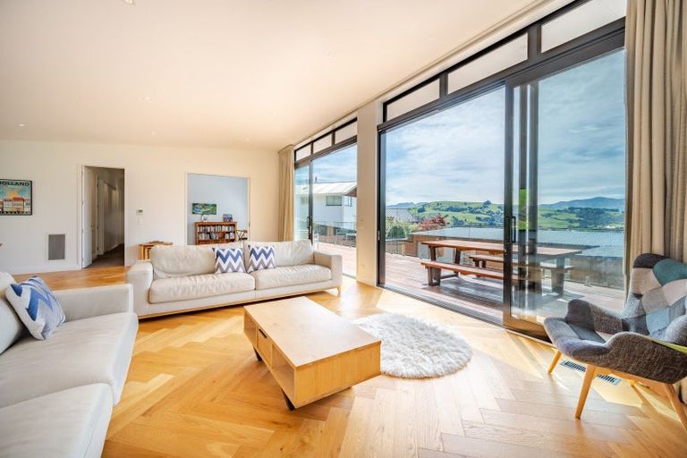 Photo of property in 12 Rue Renard, Akaroa, 7520