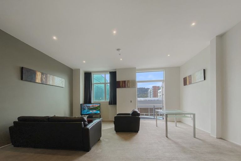 Photo of property in Hb Apartments, 7/3 Holland Street, Te Aro, Wellington, 6011