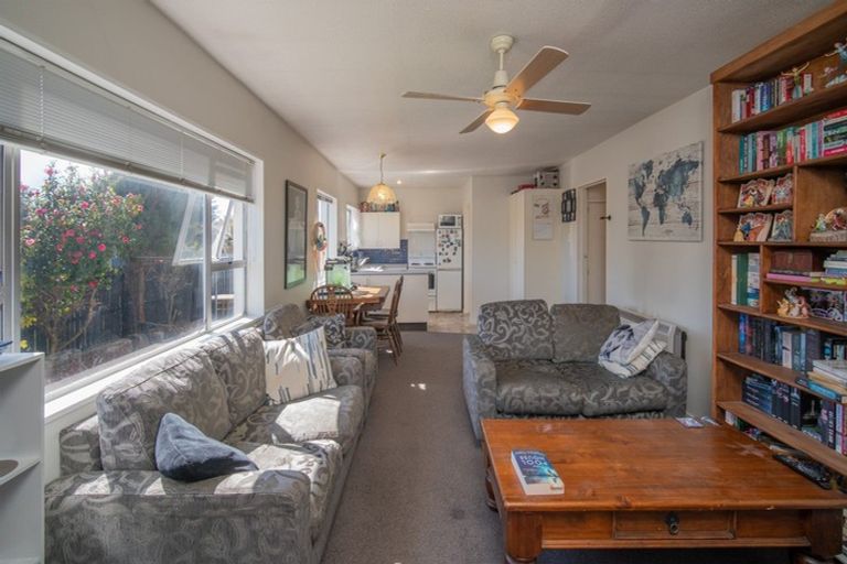 Photo of property in 2/14 Kawau Crescent, Bromley, Christchurch, 8062