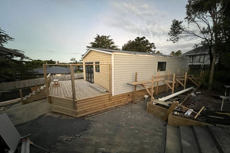 Photo of property in 23 Patts Avenue, Glendene, Auckland, 0602