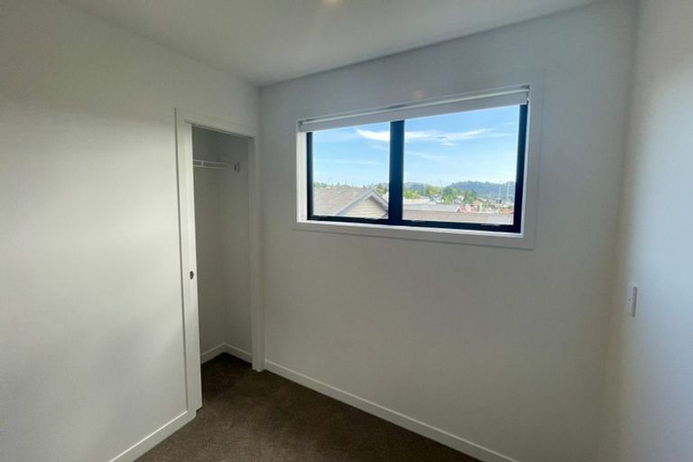 Photo of property in 4/5 Brandon Road, Glen Eden, Auckland, 0602