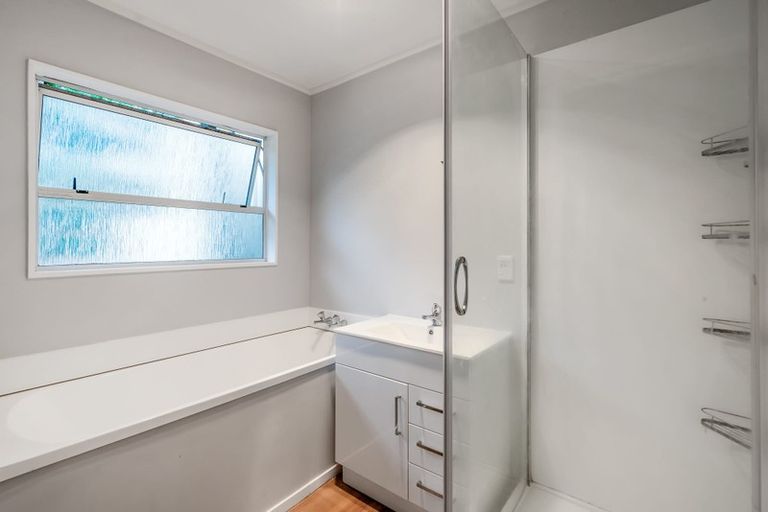 Photo of property in 32 Riwai Street, Paraparaumu, 5032