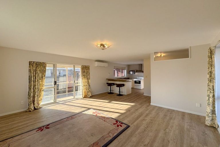 Photo of property in 2/105 Beresford Street, New Brighton, Christchurch, 8061