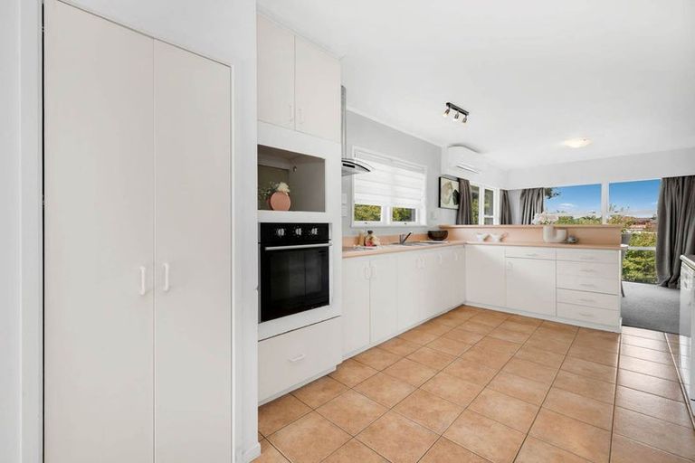 Photo of property in 13 Maugham Drive, Bucklands Beach, Auckland, 2014