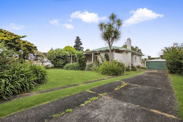 Photo of property in 71 Mcannalley Street, Manurewa East, Auckland, 2102
