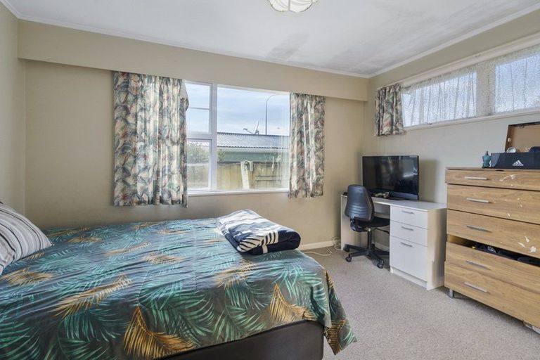 Photo of property in 1 Strathmore Place, Awapuni, Palmerston North, 4412